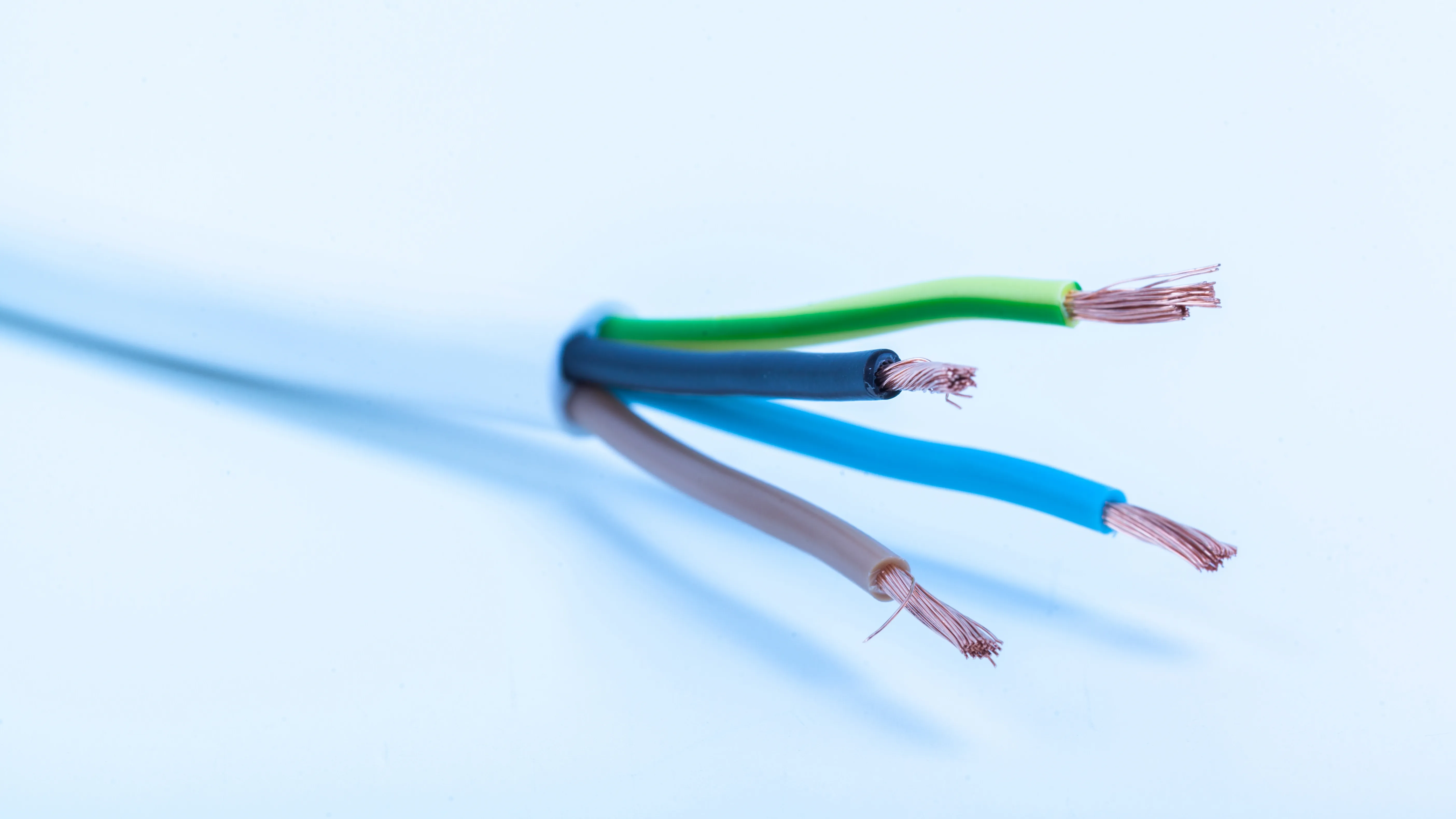 Buy Fixed Wiring Cable – LSZH | Cleveland Cable - UK's Largest Stockist